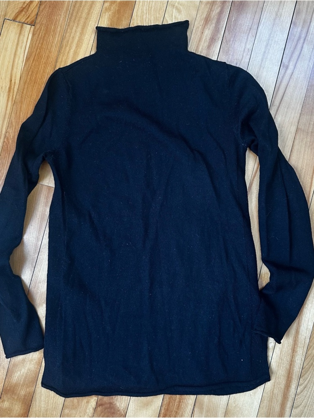 100% Merino Wool Black Turtle Neck Sweater